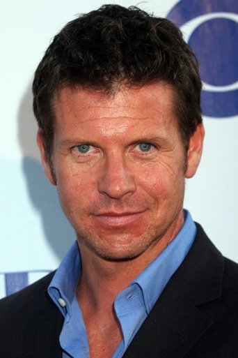 Image of Lloyd Owen