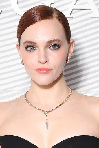Madeline Brewer — 24