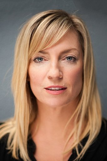 Jacqueline Brennan headshot