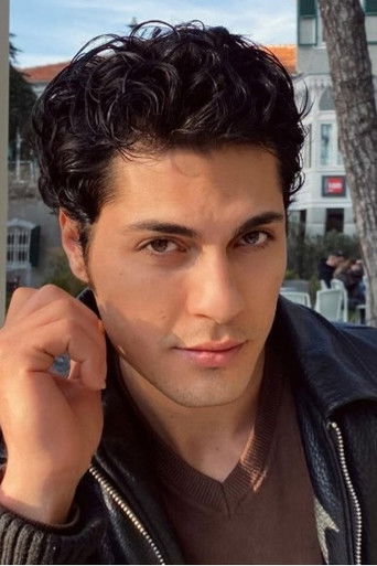 Virat Sefer headshot