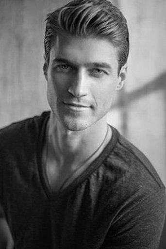 Dane White headshot