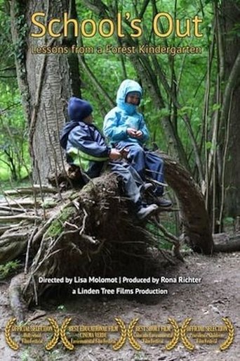 Poster för School's Out: Lessons from a Forest Kindergarten