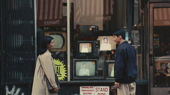 Still 1 from Comrades, Almost a Love Story
