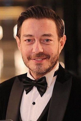 أحمد زاهر