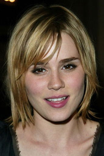 Alison Lohman — photo 3