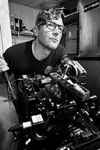 Adam J. Minnickの人物画像 2