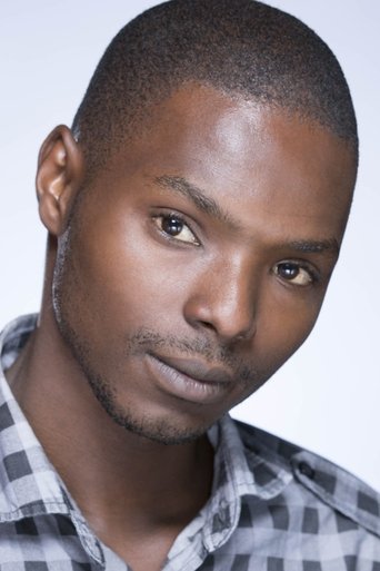 Fiston Barek headshot