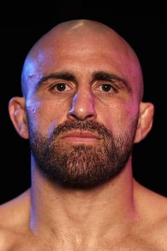 Image of Alexander Volkanovski