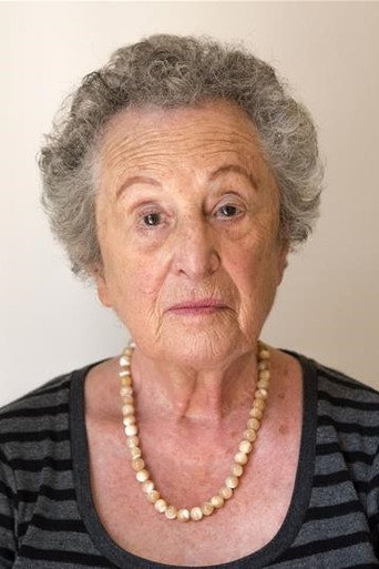 Sonia Elliman fotoğraf 2
