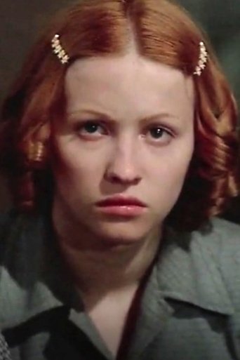 Graziella Aniceto headshot