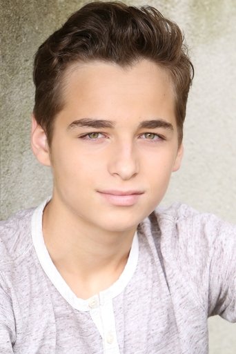 Ethan Khusidman headshot