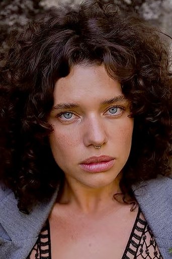 Image of Bruna Linzmeyer