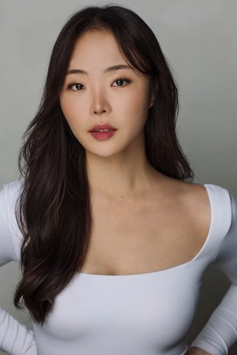 Brianna Kim headshot