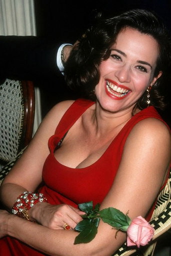 Lorraine Bracco — photo 8