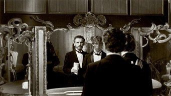 A Strange Love Affair (1985)