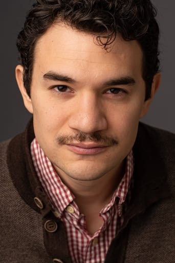 Rudy Galvan headshot