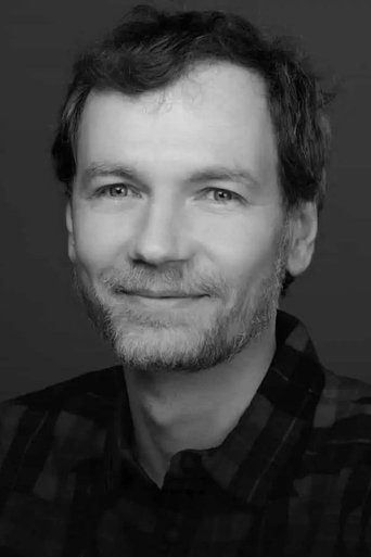 Ion Bechet headshot