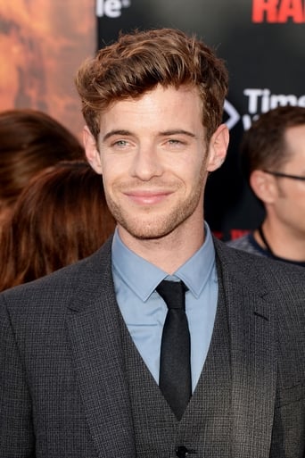 Harry Treadaway