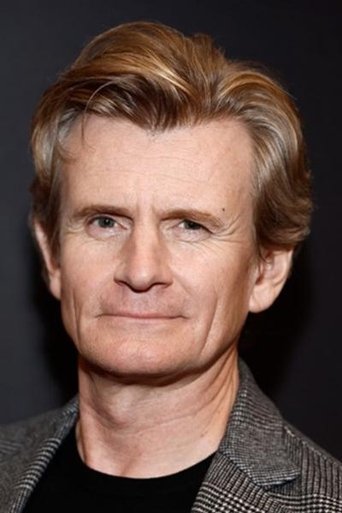 Charles Edwards headshot