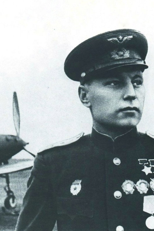 Aleksandr Pokryshkin (1945) poster