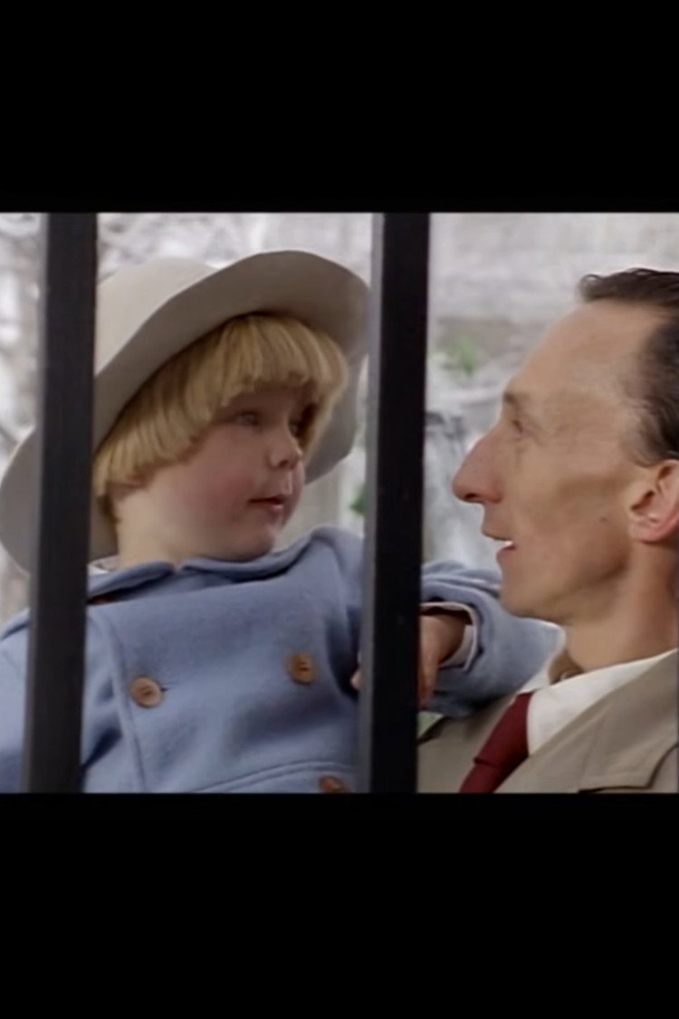 Heritage Minutes: Winnie (1997) poster