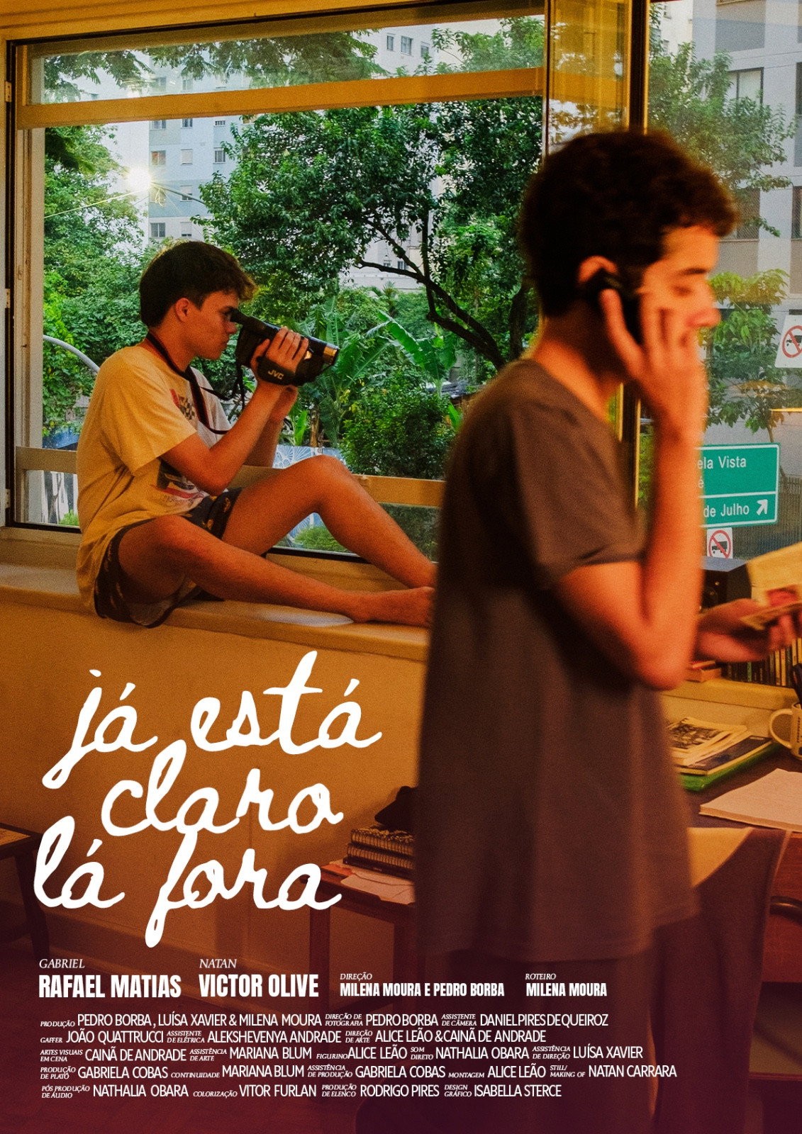 Já Está Claro Lá Fora (2026) poster