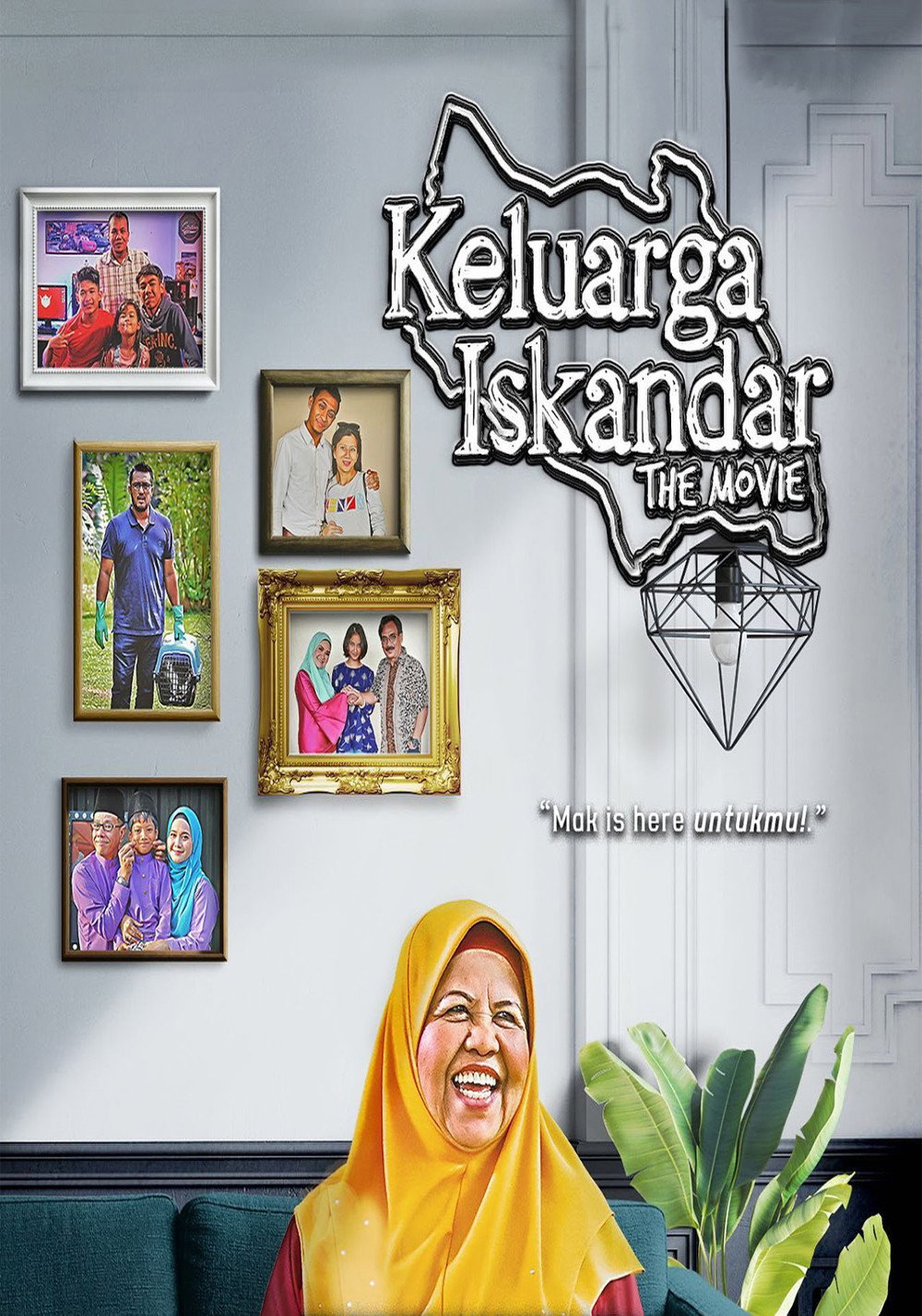 Keluarga Iskandar (2012) poster