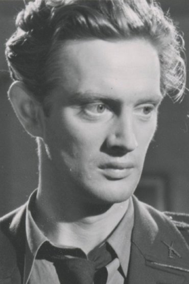 Professional headshot of Keve Hjelm