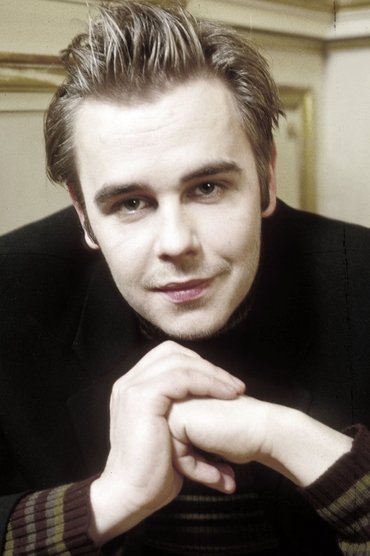 Professional headshot of Frank Giering