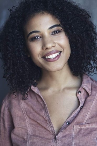 Professional headshot of Liza Scholtz