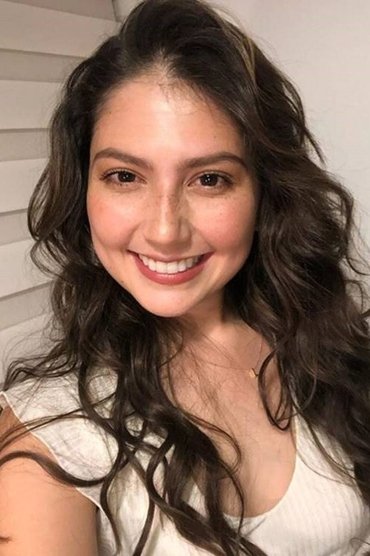 Professional headshot of Laura Rodríguez