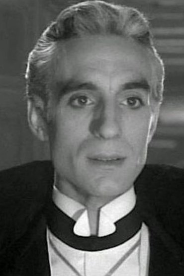 Professional headshot of Germán Robles