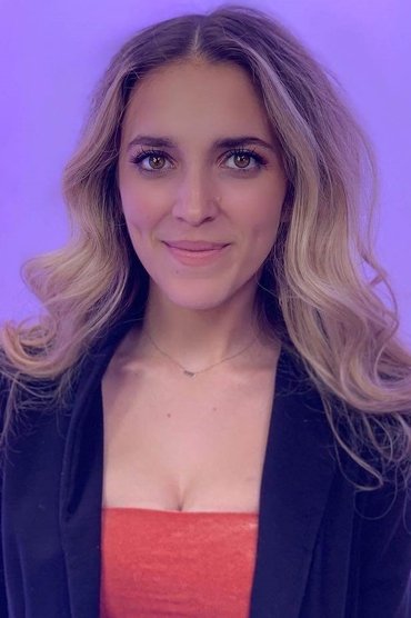 Professional headshot of Roxy Striar