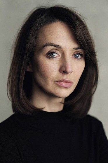 Professional headshot of Lisa Dwyer Hogg