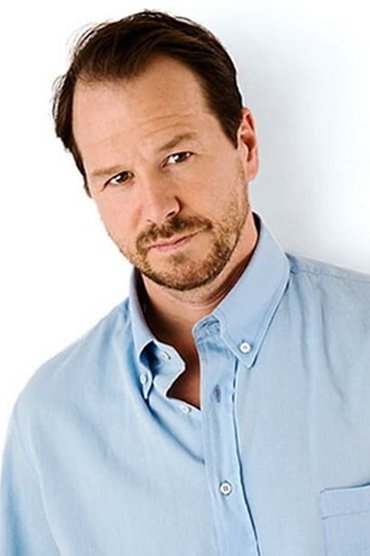 Professional headshot of Robert Wahlberg