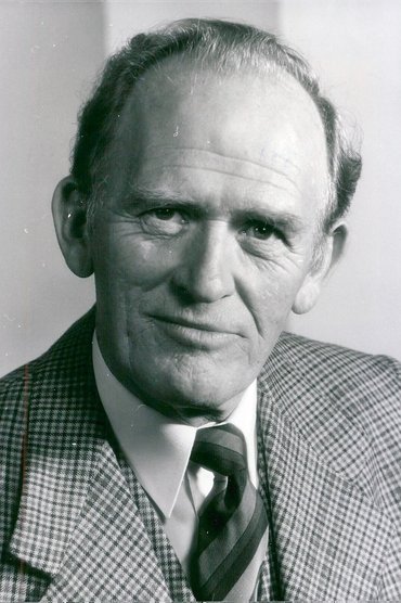 Gordon Jackson