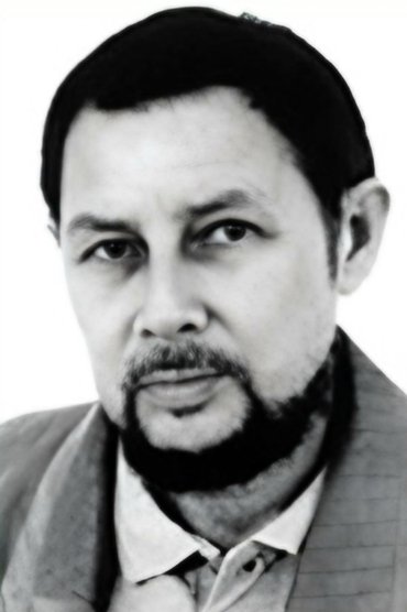 Uzmaan Saparov
