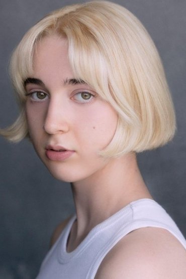 Maisie Ayres