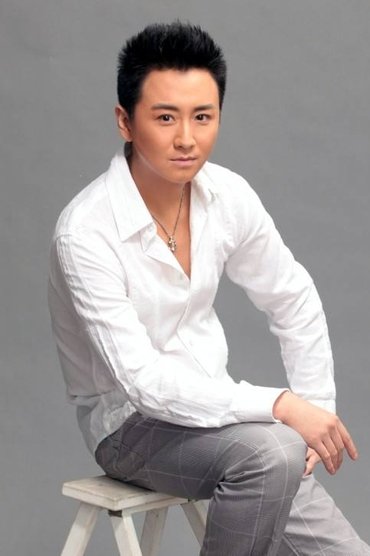 谷洋