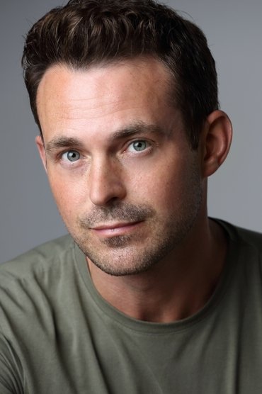 Jules Knight