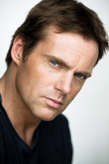 Michael Shanks