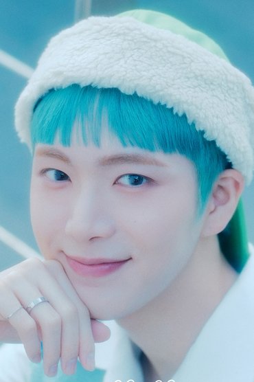 박진우