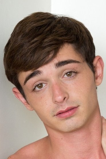 Grayson Lange