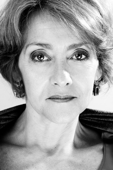 Amparo Vega-León