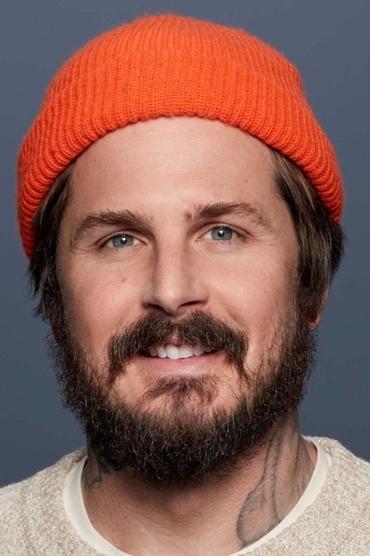 Nic Smal