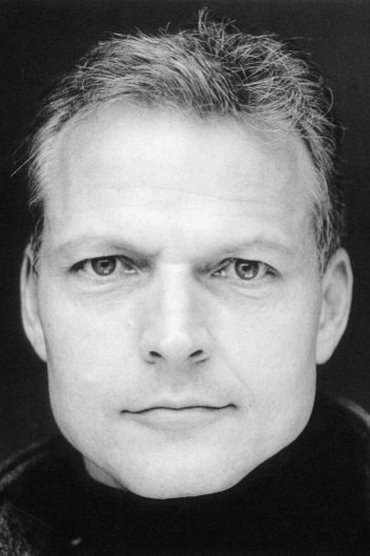 Robert Lewis