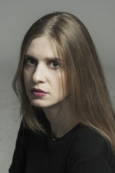 Evi Dovelou