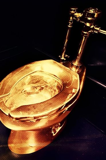 The Golden Toilet Heist