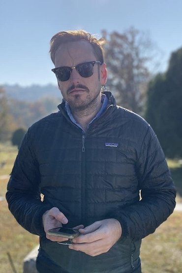 Elliott Barker