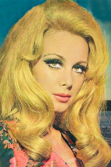 Filiz Akın
